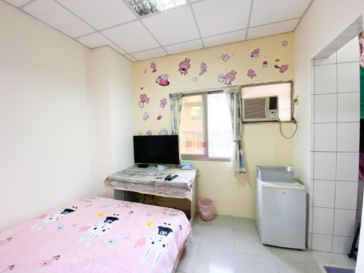 Tainan Da Ren Ju Apartment Exterior photo